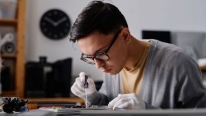 electronic device repair